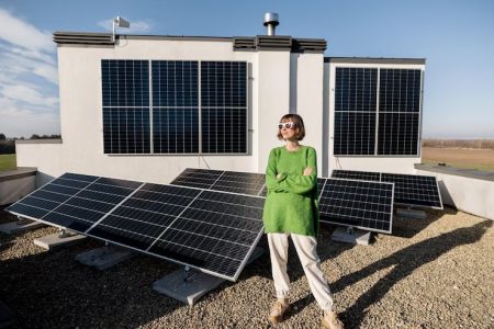 imgi_47_happy-house-owner-with-solar-plant_506452-19513