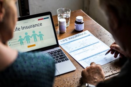 imgi_59_elderly-couple-planning-their-life-insurance-plan_53876-35625 imgi_59_elderly-couple-planning-their-life-insurance-plan_53876-35625